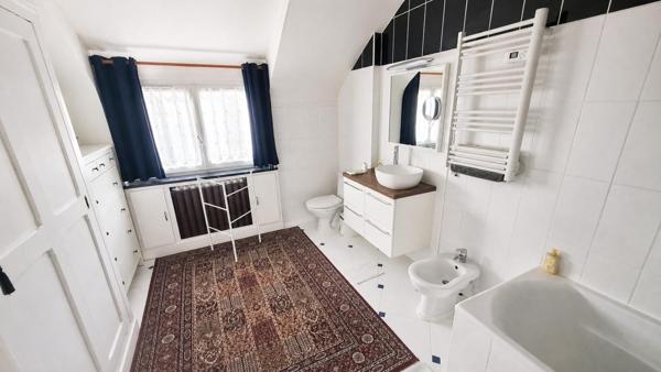 Maison 5 pièces 3 chambres Saint Ouen L Aumone