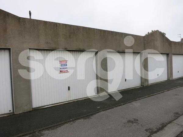 Location Garage Box 12 62600 Berck 09 0281 01 0005