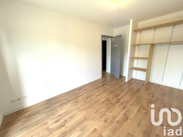 apartment rental 2 rooms 39 m² Ris-Orangis