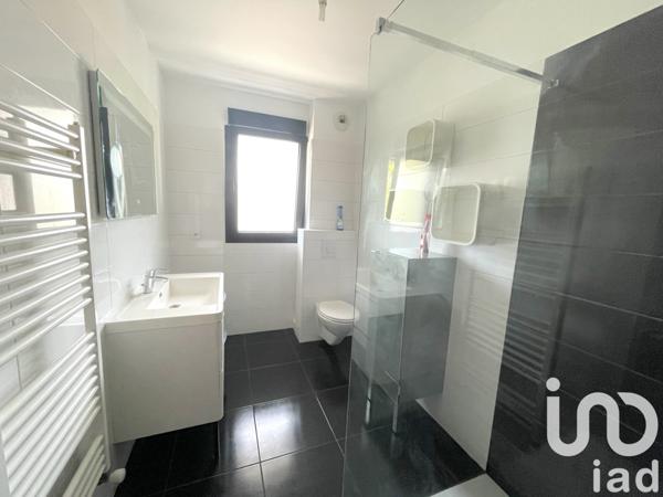 apartment rental 2 rooms 39 m² Ris-Orangis