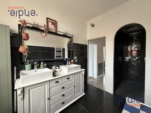 ALBI-La Madeleine: maison de caractère 150m2-4CH-jardin 562m2 (piscinable)