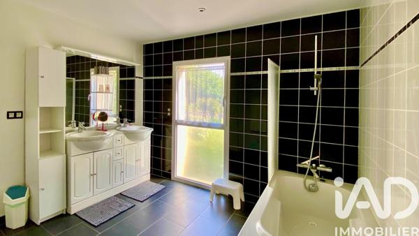 Appartement à vendre 4 pièces 125 m² Saint-Nolff