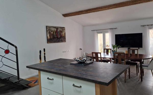 Appartement à vendre    4 pièces • 146 m2 Loupian