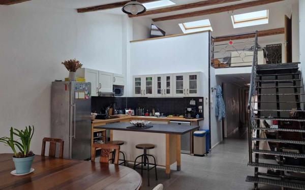 Appartement à vendre    4 pièces • 146 m2 Loupian