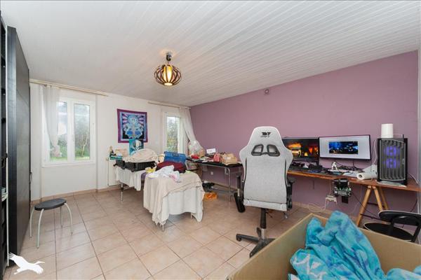 Maison à vendre |  Montendre |  7 pièces | 226 m²