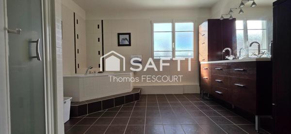 MAISON TYPE 7 RUE DE CERNAY