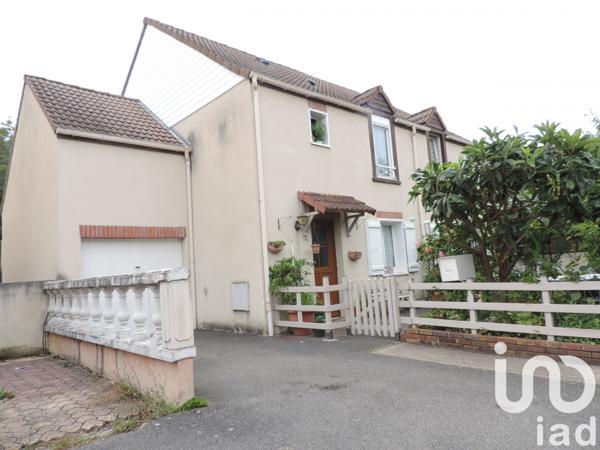 House for sale 5 rooms 103 m² Combs-la-Ville