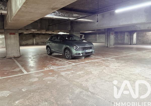 Parking à vendre 12 m² Paris 13