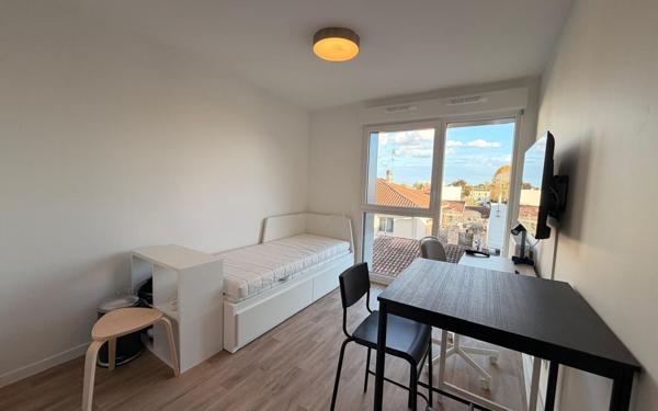 Appartement à louer    1 pièce • 20 m2 Mérignac