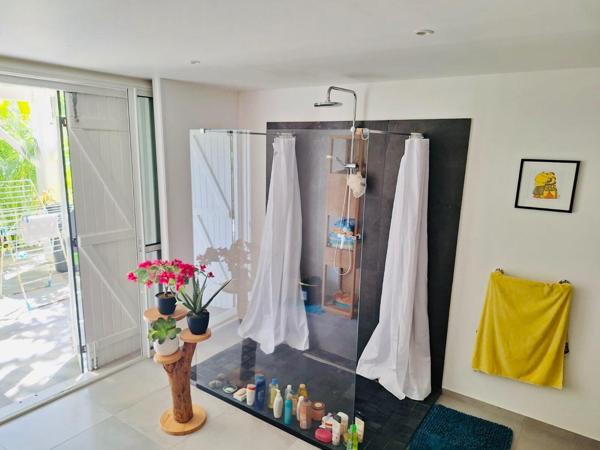 RARE - DAMPIERRE- VILLA VUE MER