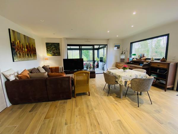 HENON - MAISON NEUVE A PROXIMITE DU BOURG DANS UN ENVIRONNEMENT VERDOYANT !