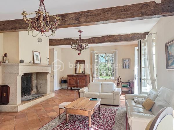 Bastide de 280 m²