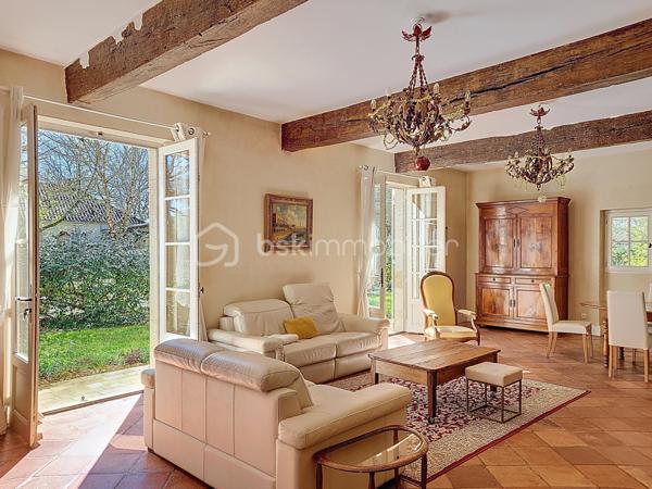 Bastide de 280 m²