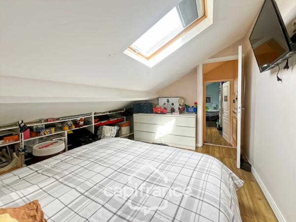 Appartement en duplex, esprit maison, à vendre 4 pièces PONTAULT COMBAULT (77)