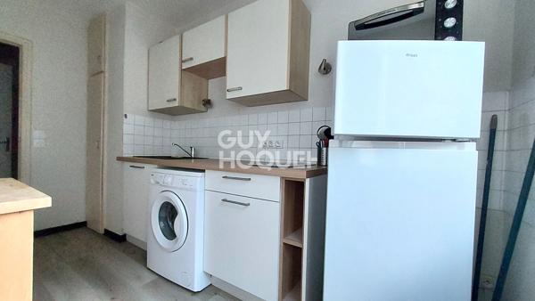 Studio meublé de 33.58m² proche gare avec parking