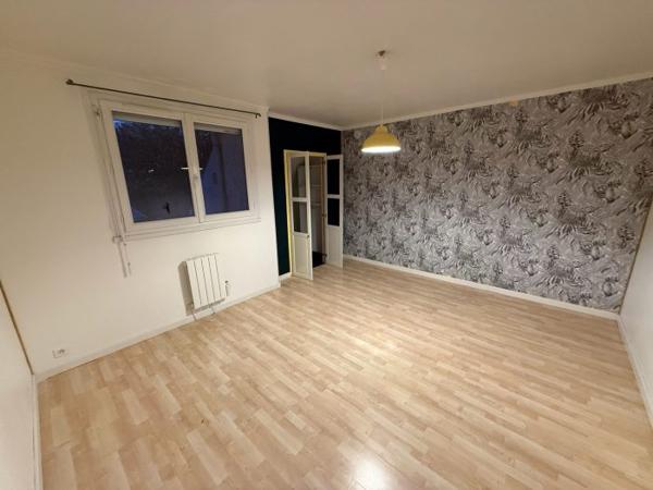 Duplex Saint-Thibault-des-Vignes 83 m²