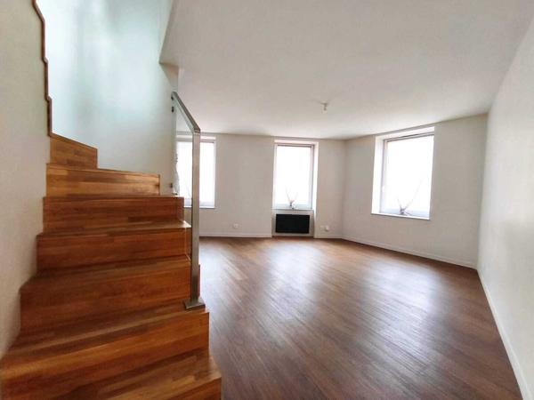 Maison/apt centre ville 254 000 € H.A.I.*