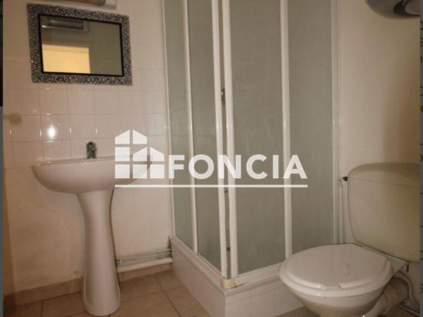 Location Studio 24.47 m² - 13 AVENUE DE LA CITEE LABEYE Saint Martin D'heres 38400