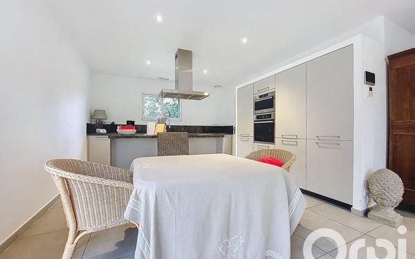 Maison à vendre    4 pièces •  Baixas