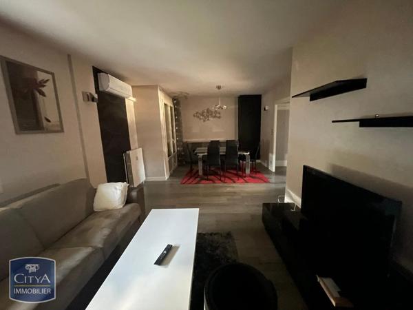 Appartement à louer 3 pièces 68.39m² Tulle (19000)