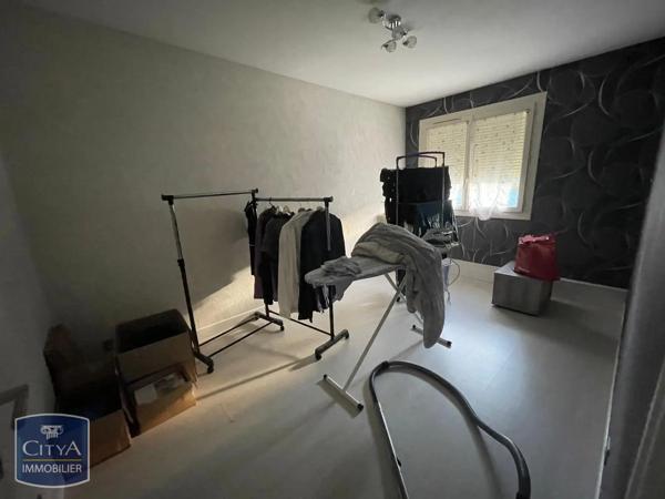 Appartement à louer 3 pièces 68.39m² Tulle (19000)