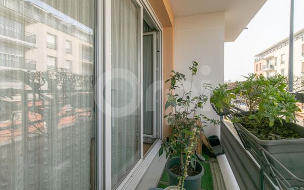 Appartement à vendre    2 pièces • 40 m2 Chelles