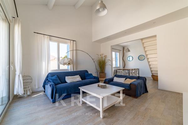 Maison de ville avec terrasses et garage à 150m de la plage