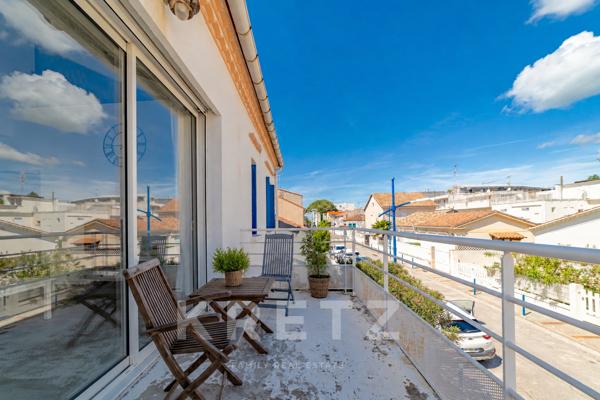 Maison de ville avec terrasses et garage à 150m de la plage