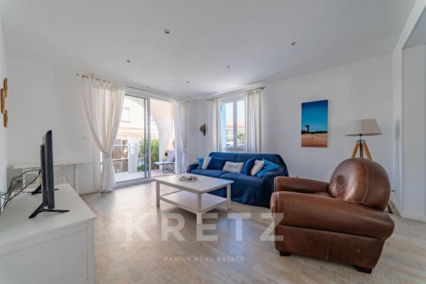 Maison de ville avec terrasses et garage à 150m de la plage