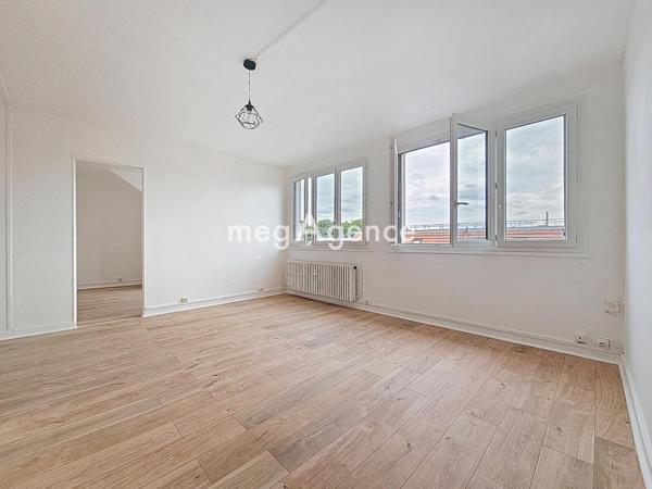 Appartement à MEULAN-EN-YVELINES, 78250 - 2 pièces 45m²