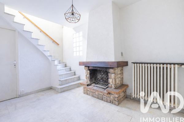 Maison à vendre 4 pièces 144 m² Paray-Vieille-Poste