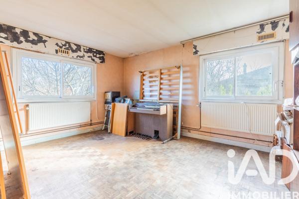 Maison à vendre 4 pièces 144 m² Paray-Vieille-Poste