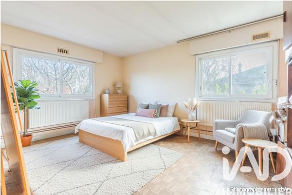 Maison à vendre 4 pièces 144 m² Paray-Vieille-Poste