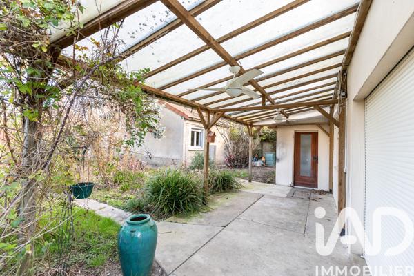 Maison à vendre 4 pièces 144 m² Paray-Vieille-Poste