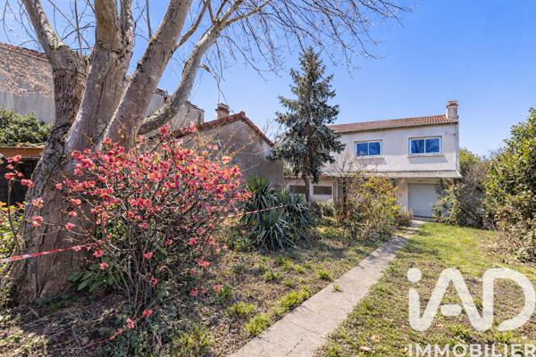 Maison à vendre 4 pièces 144 m² Paray-Vieille-Poste