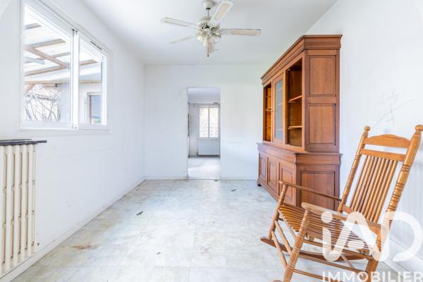 Maison à vendre 4 pièces 144 m² Paray-Vieille-Poste