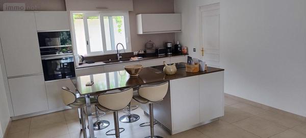 Maison à vendre à Saint-Avé dans le Morbihan (56890), ref : 56001-1137