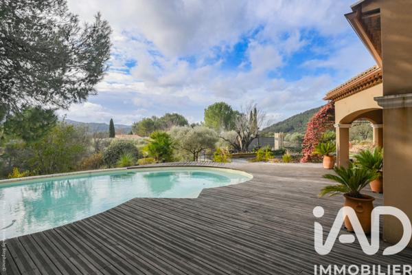 Maison à vendre 7 pièces 210 m² Saint-Zacharie