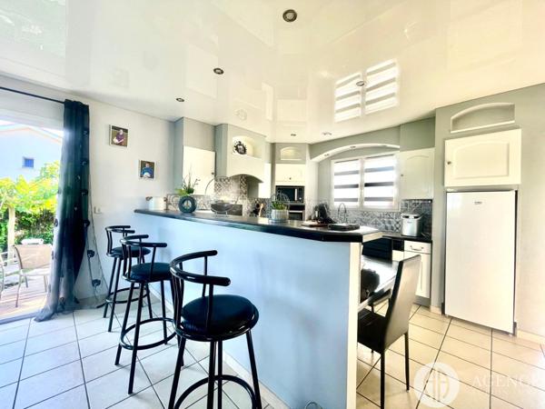 Chonas-l'Amballan (38121) Villa quatre chambres grand terrain sans travaux