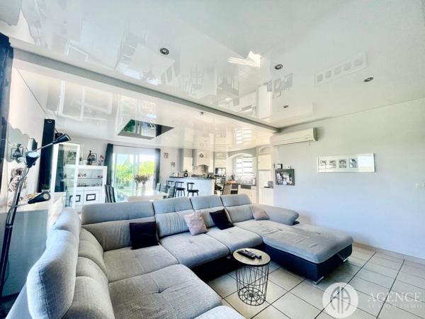 Chonas-l'Amballan (38121) Villa quatre chambres grand terrain sans travaux