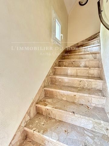 Sarzeau (56370) Maison avec un grand garage et jardin.