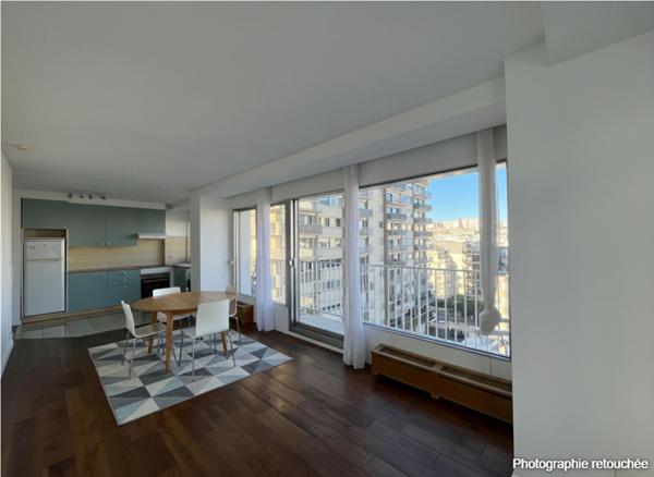 Puteaux : Résidence Bellerive , Appartement de 2 pièces de 46.66 m² avec Balcon ,cave
