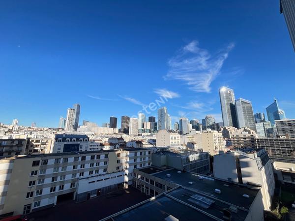 Puteaux : Résidence Bellerive , Appartement de 2 pièces de 46.66 m² avec Balcon ,cave