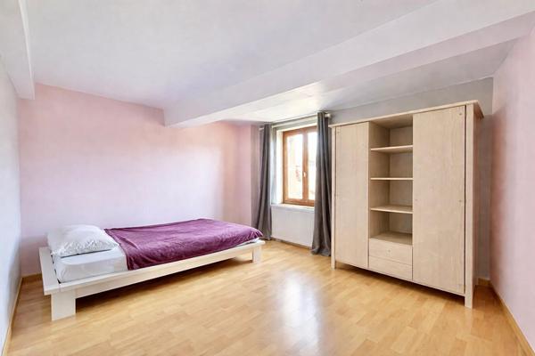 MAISON GRAND VOLUME 4 CHAMBRES GARAGE