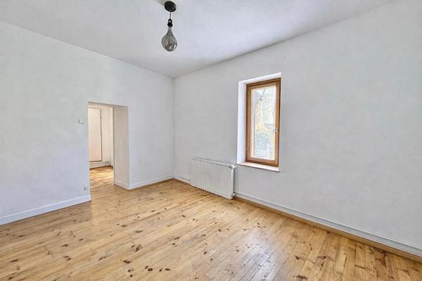 MAISON GRAND VOLUME 4 CHAMBRES GARAGE