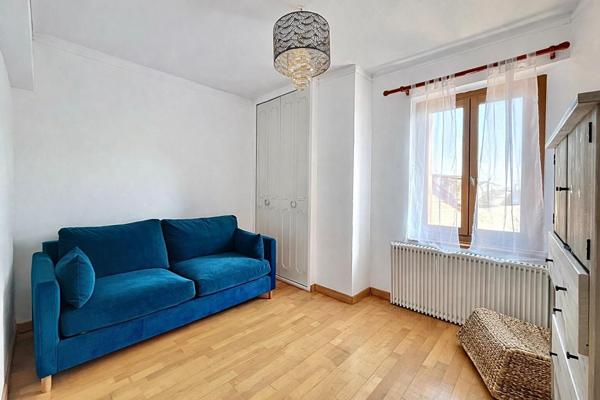 MAISON GRAND VOLUME 4 CHAMBRES GARAGE