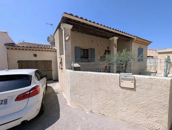 Vente                                                      Maison
                        
                     4 pièces                      94 m2                     à Saint-Chamas