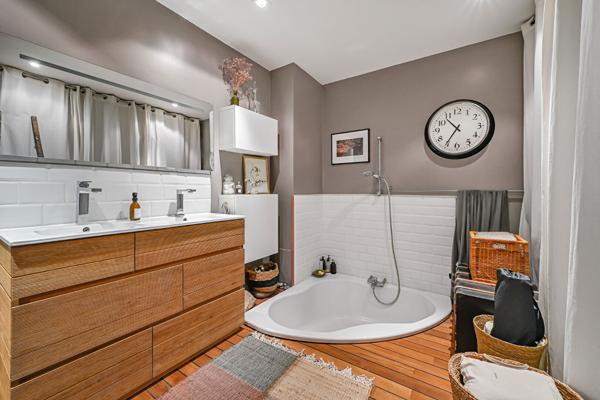 LOFT de 4 pièces 101m² RIGOLLOTS