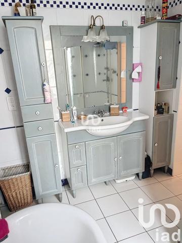 Maison 7 pièces de 140 m² à Saint-Florent-sur-Cher (18400)