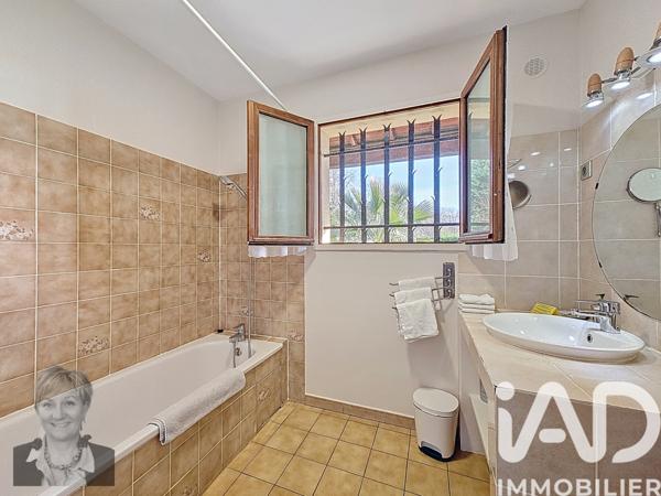 Maison à vendre 7 pièces 220 m² Carcassonne